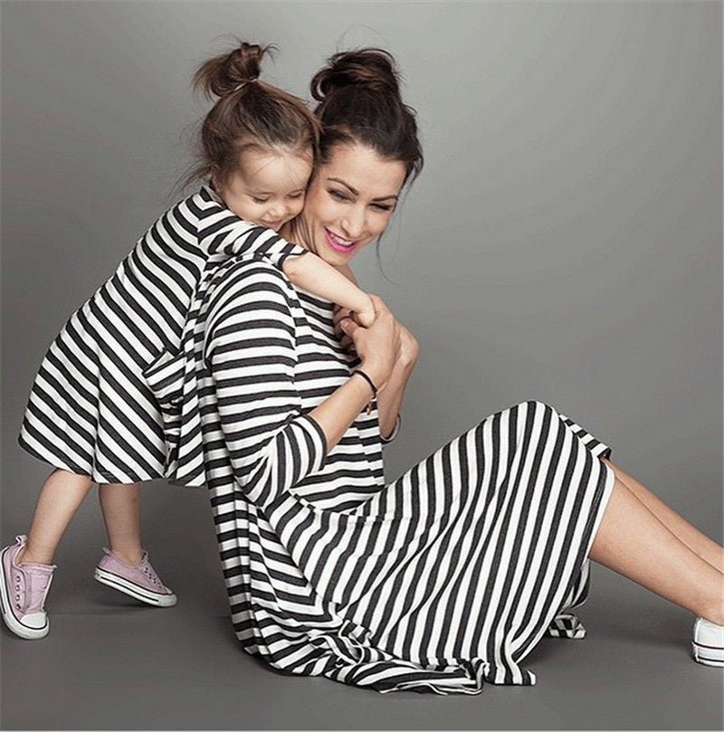Mother & Daughter Matching Striped Dress — Family Outfit